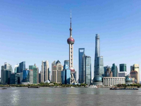 樓宇自控係統，物聯網技術，智能化管理，能源消耗，安全監控