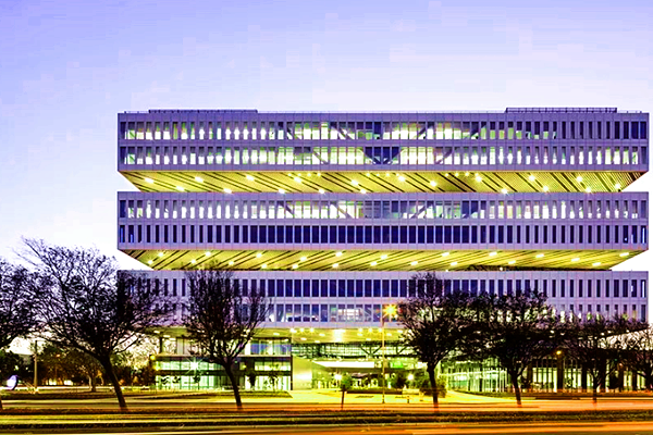 智能樓宇自控係統在特大型會展建築的應用！(圖2)